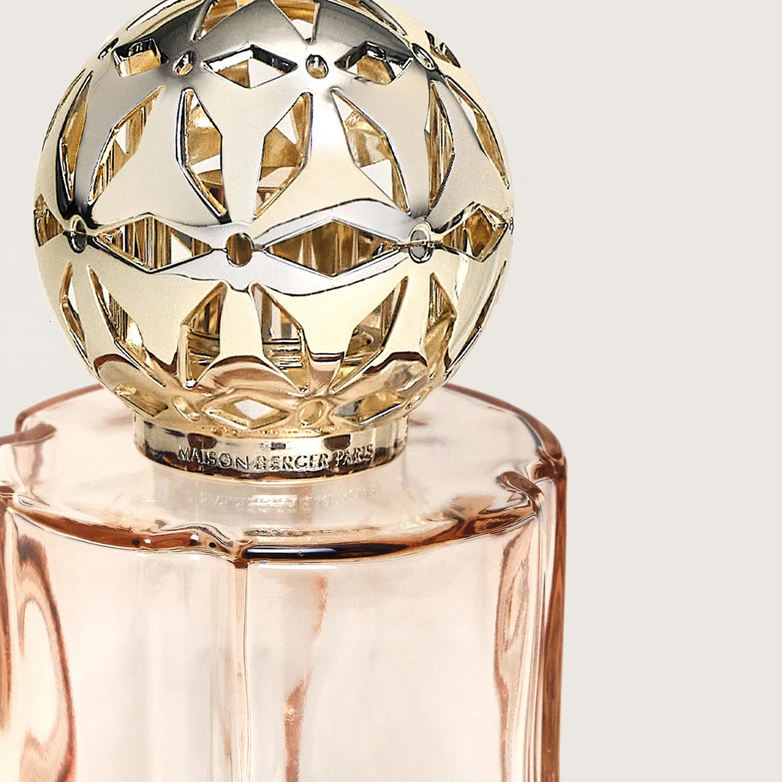Nude Pomelis Lamp Berger Gift Pack - Image 5