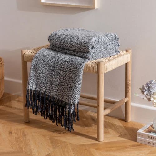 Furn Weaver Herringbone Navy Throw