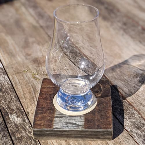 J Boult Upcycled Whisky Stave Coaster & Glencairn Glass - Image 3