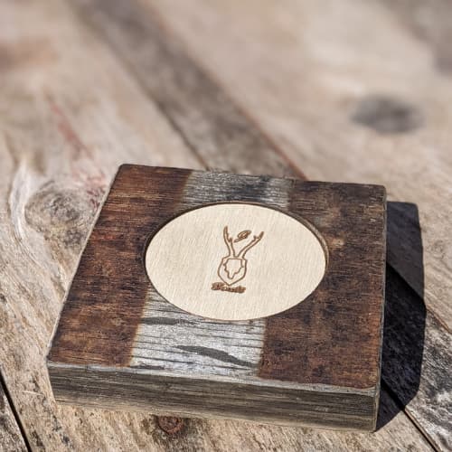 J Boult Upcycled Whisky Stave Coaster & Glencairn Glass - Image 4