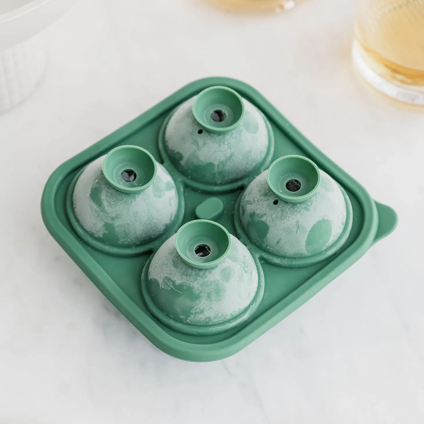 UBERSTAR Golf Ball Ice Tray - Image 4
