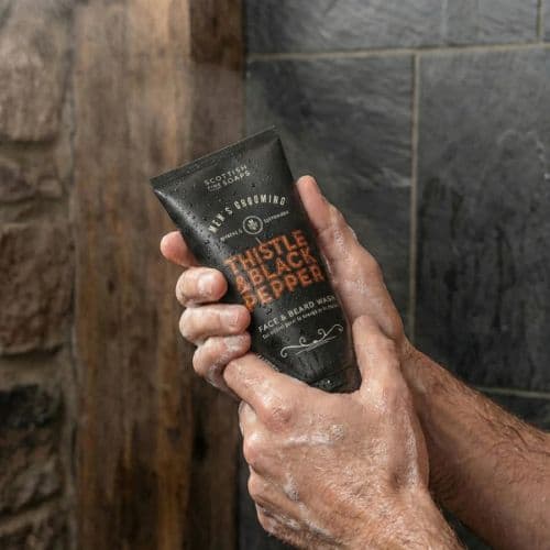 Scottish Fine Soaps, Thistle and Black Pepper Face and Beard Wash, 150ml - Image 2