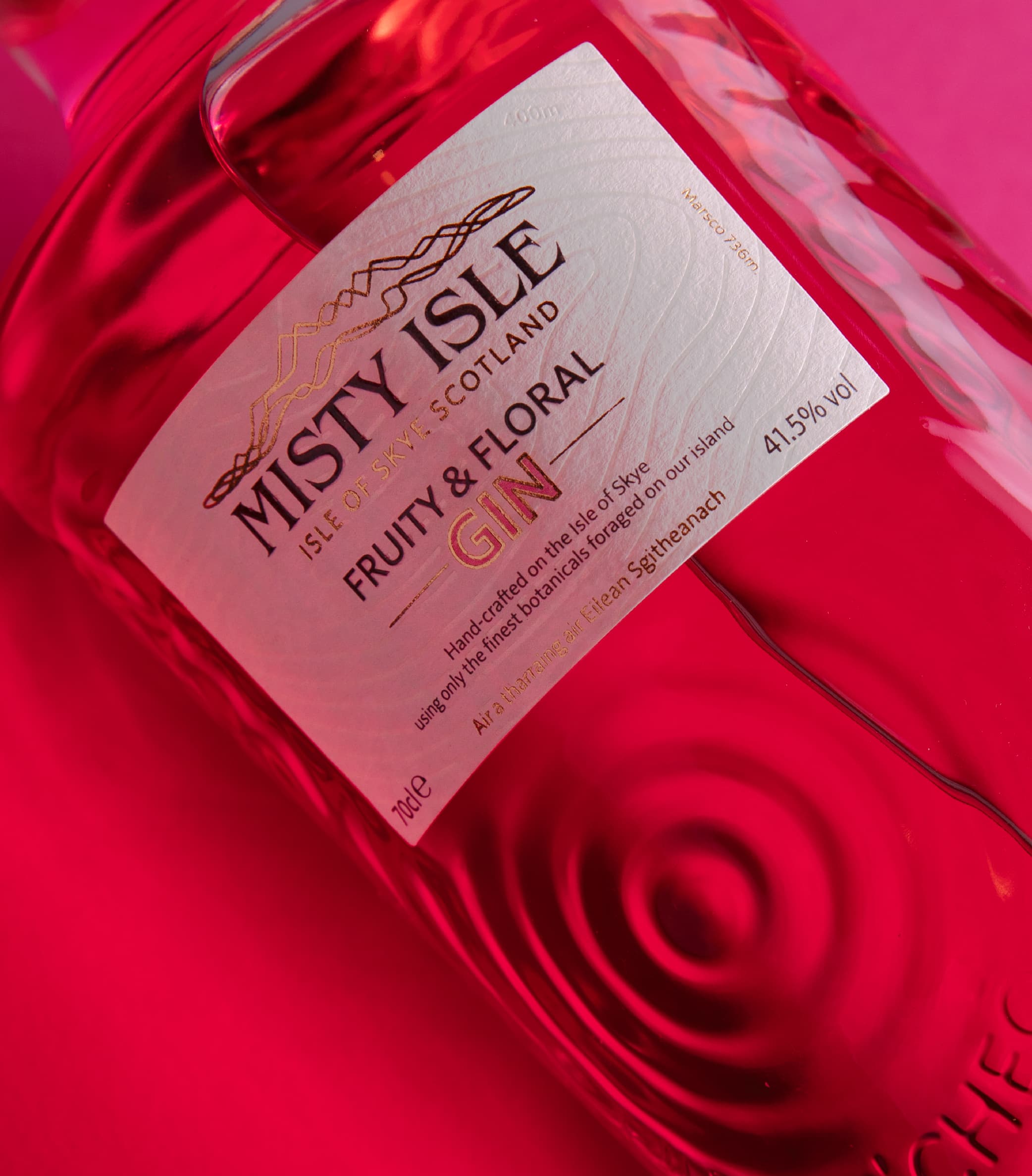 Misty Isle Fruity & Floral Gin - 70cl - Image 4
