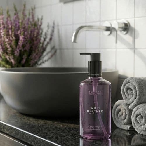 Scottish Fine Soaps - Wild Heather Hand wash - Image 4