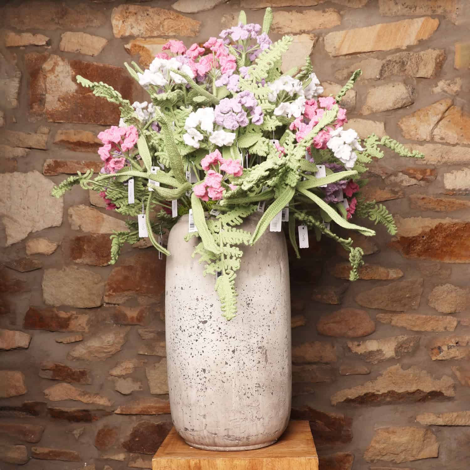 Zelly Crochet Pink Hydrangea Stem