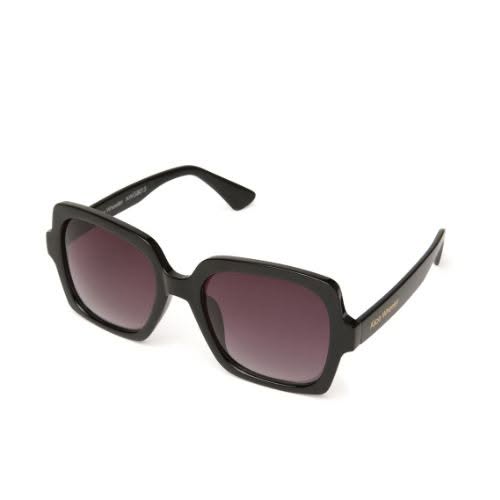 Alice Wheeler St.Tropez Sunglasses – Black - Jaro Design Studio - 3 Alice Wheeler St.Tropez Sunglasses – Black - Image 3