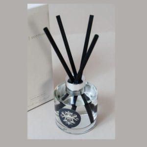 Love Scottish Diffuser, Black Pomegranate - Jaro Design Studio - 2